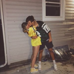 Meet your Posher, Ceara